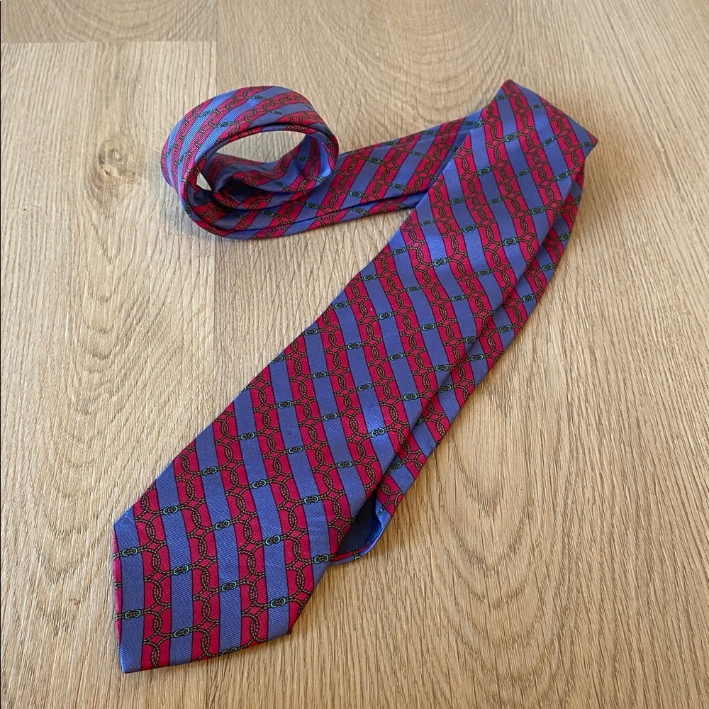 Lanvin Paris 100% Silk Red and Blue Patterned Tie